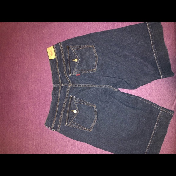 Jean shorts women’s - Picture 2 of 3